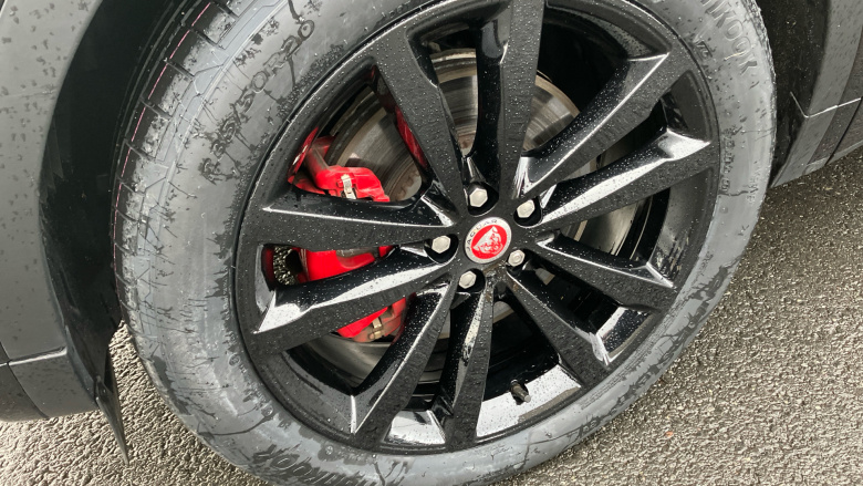 Jaguar E-Pace 1.5 P300e R-Dynamic Black 5dr Auto Estate